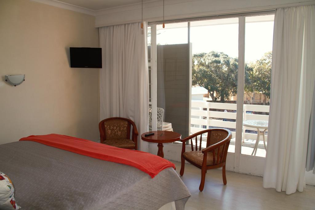 Port Elizabeth Guest House Room photo